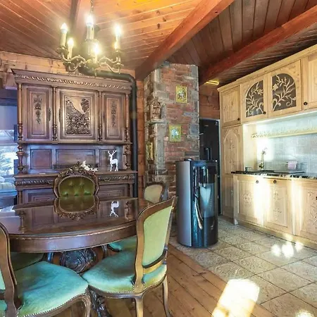 Lesne Zacisze Dağ evi