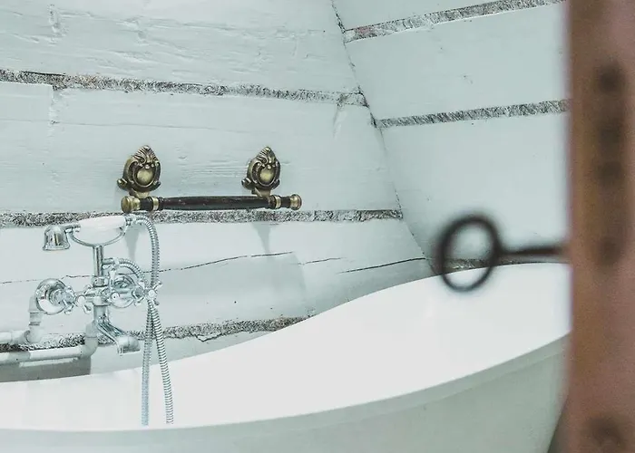 Lesne Zacisze - Na Uboczu